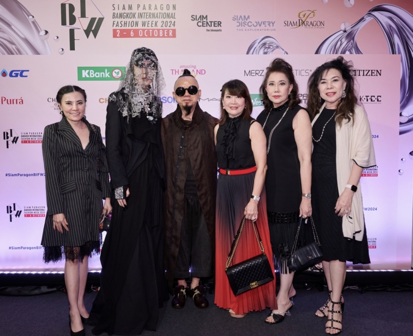 FLYNOW’ ปิดรันเวย์ส่งท้ายงาน ‘BIFW 2024’ สะท้อนภาพชีวิตผ่านโครงสร้างงานศิลปะ