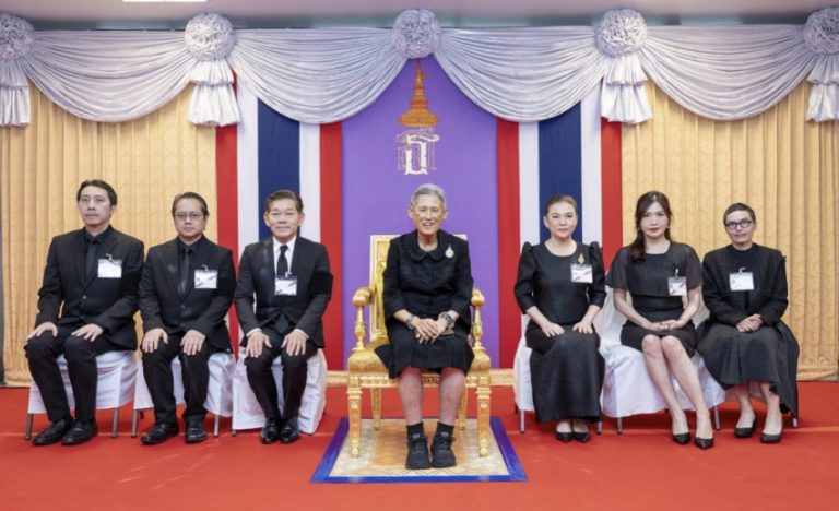 มูลนิธิโรนัลด์ แมคโดนัลด์ เฮาส์ ประเทศไทย ทูลเกล้าฯ ถวายเงินสมทบทุน  สนับสนุนหมู่บ้านเด็กเฉลิมพระเกียรติ